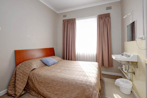 Lakes And Ocean Hotel Forster - Hotel NSW 9