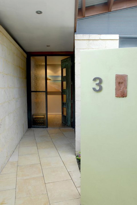 By The Beach B&B Self Contained Apartments - Hotel NSW 26