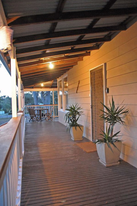 Bush & Bay Cottage - Hotel NSW 19