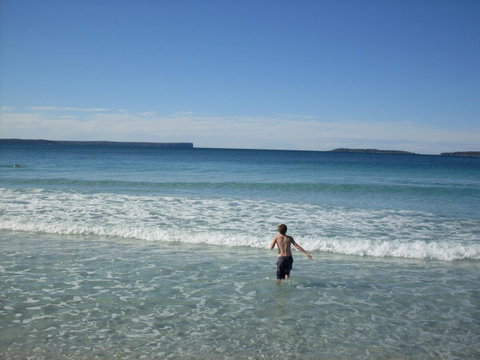 Bush & Bay Cottage - Hotel NSW 3