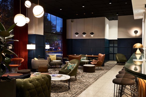 Veriu Central - Hotel NSW 5