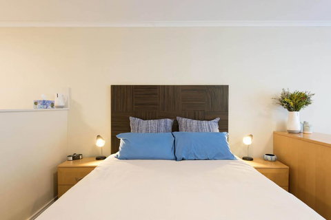 Grande Esplanade Studio - Hotel NSW 2