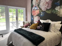 Book Arcadia Accommodation Vacations Hotel NSW Hotel NSW