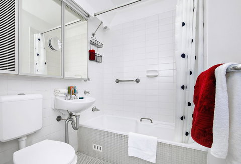 Relaxed Beachside Living - Hotel NSW 15