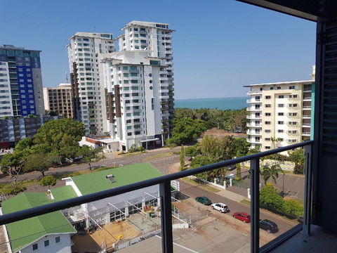 Darwin-Ocean Views, Tropical Getaway, Pool & Aircon - Hotel NSW 20
