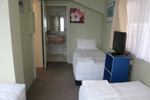 Golden Sands Motor Inn - Hotel NSW 22