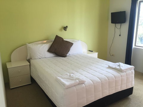 Golden Sands Motor Inn - Hotel NSW 2