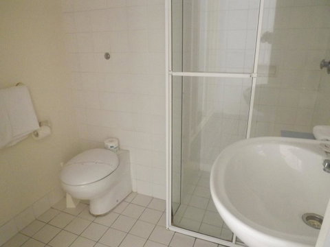Golden Sands Motor Inn - Hotel NSW 29