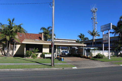 Golden Sands Motor Inn - Hotel NSW 18