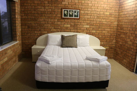 Golden Sands Motor Inn - Hotel NSW 0