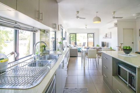 ZEN QUEST - The NOMADS PAD Near Nightcliff Markets & Sunset Foreshore - Hotel NSW 25