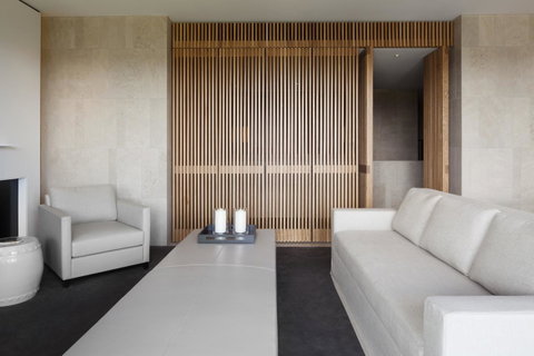 Hotel Realm - Hotel NSW 20