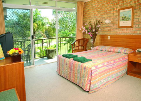 Bombora Resort - Coolangatta - Hotel NSW 2