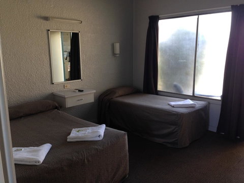 Boomerang Hotel - Hotel NSW 3