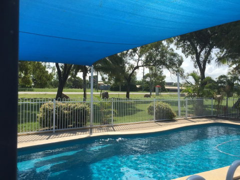 Bowen Arrow Motel - Hotel NSW 3
