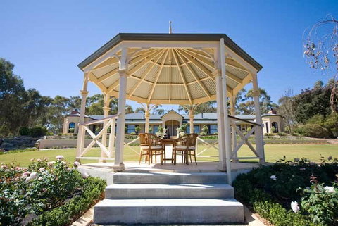 Brice Hill Country Lodge - Hotel NSW 3