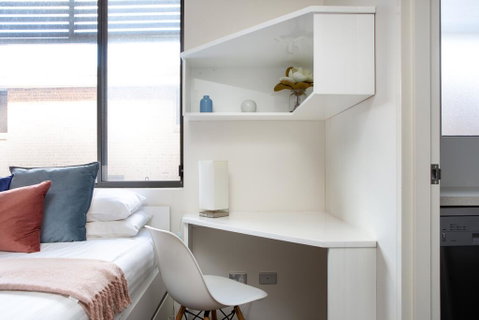 Bright Studio Steps From Westmead Hospital - Hotel NSW 2