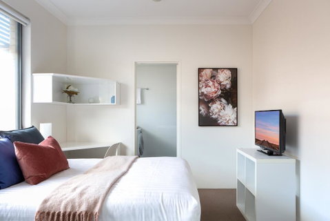 Bright Studio Steps From Westmead Hospital - Hotel NSW 0