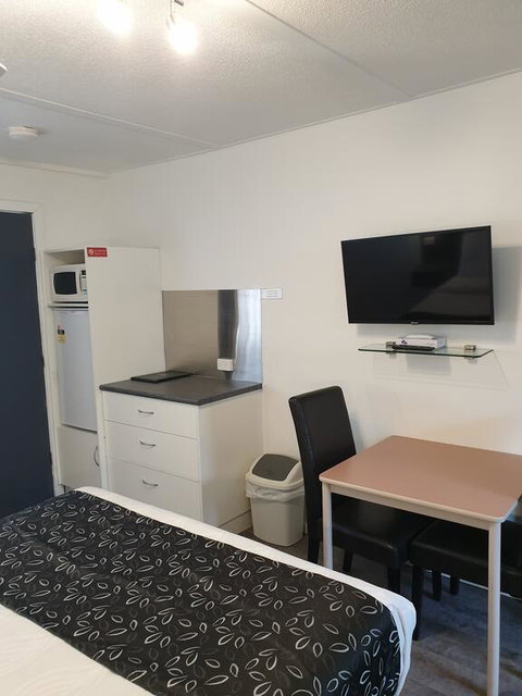 Budget On The Lake - Hotel NSW 2