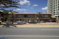 Book Glenelg Accommodation Vacations Hotel NSW Hotel NSW