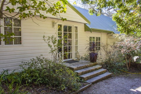 Bygone Beautys Cottages - Bronte Cottage - Hotel NSW 1