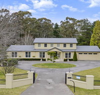 Camelot - superbly proportioned and ideally located - Hotel NSW