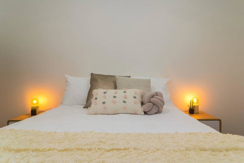 Canopy @ 44-Minutes From The CBD, Train And Cafes - Wifi - Nespresso - Amenities - Hotel NSW 1