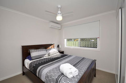Capricorn Villas - Hotel NSW 1