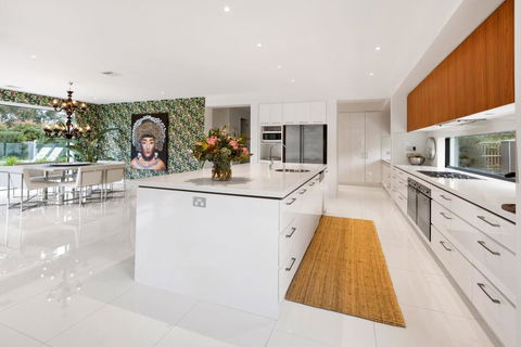 CATALINA - MOUNT ELIZA - Hotel NSW 3