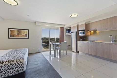 CBD Executive Apartments - Hotel NSW 2