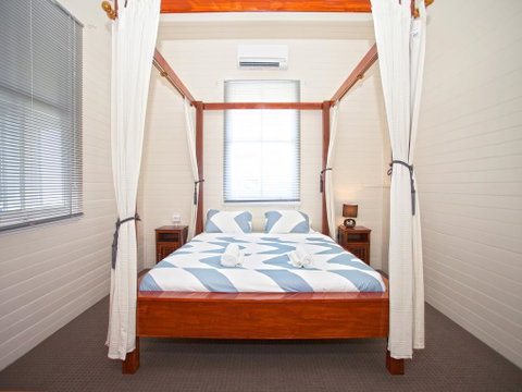 CBD Holiday Home - Hotel NSW 1