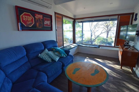 CDC-625 Beach House Incl.rear 2BR Studio - Hotel NSW 2