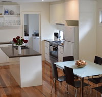 Champagne Stays Apartment - Hotel NSW