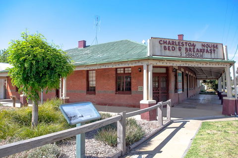 Charleston House Mathoura - Hotel NSW 1