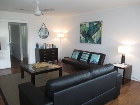Charming Beach House - Hotel NSW 0