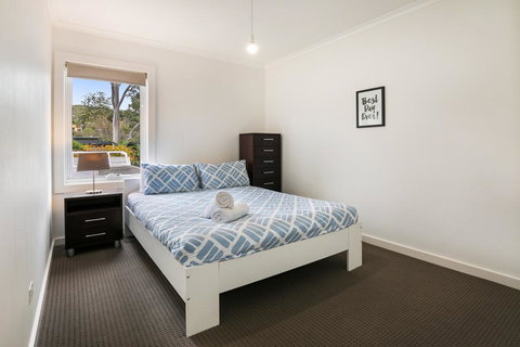 Chunar Lodge - Hotel NSW 3