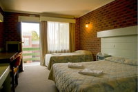 Classic Twin-bed Room 2 In Oakleigh