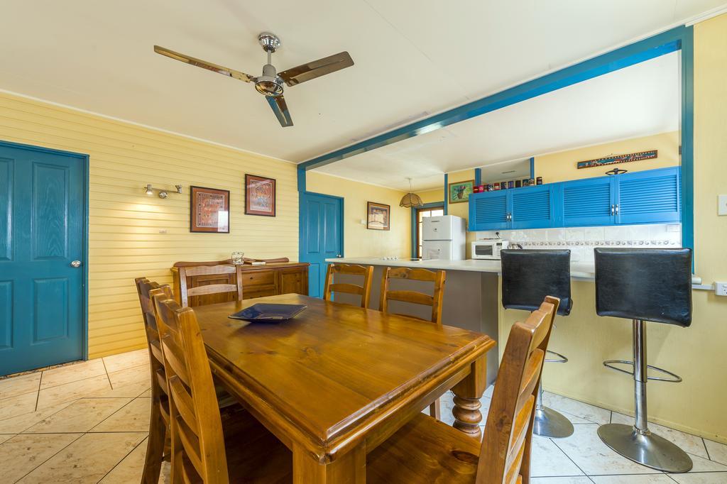 Cairns Northern Beaches QLD Hotel NSW