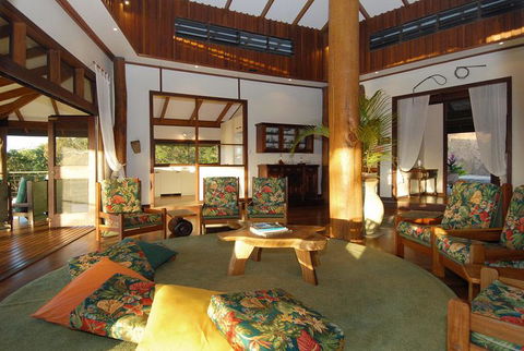 Cloud 9 - Hotel NSW 3