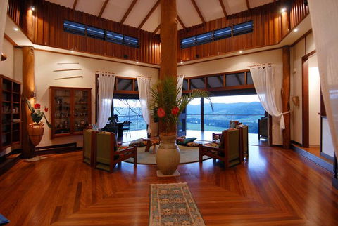 Cloud 9 - Hotel NSW 2