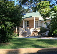 Colin's Garden - Hotel NSW