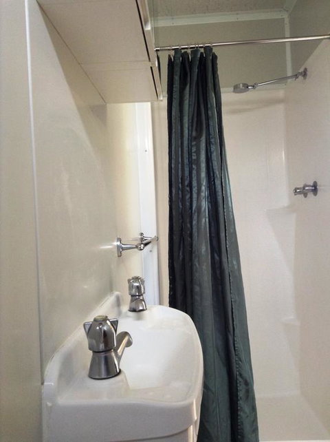 Collie Hills Accommodation Village - Hotel NSW 3