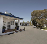 Colonial Motel  Apartments - Hotel NSW