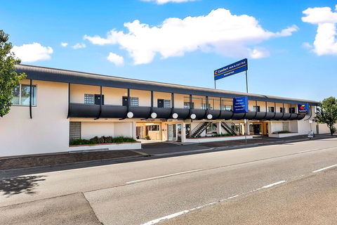 Comfort Inn & Suites Manhattan - Hotel NSW 1