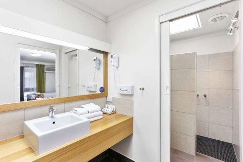 Comfort Inn Botanical - Hotel NSW 3