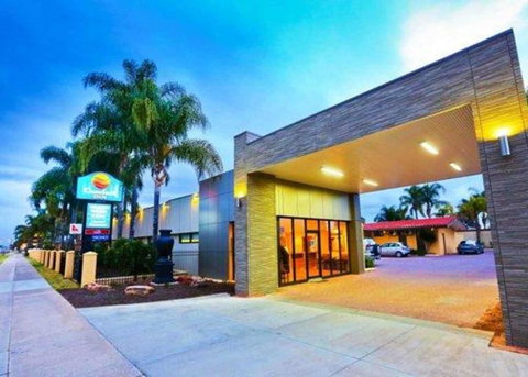 Comfort Inn Deakin Palms - Hotel NSW 0