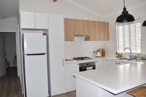 Comfortable Stylish Flat In Heart Of Fremantle - Hotel NSW 3