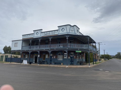 Commercial Hotel Curlewis - Hotel NSW 0