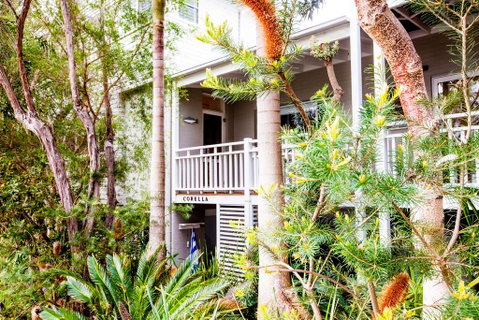Corella Studio Apartment In Raffetys Resort - Hotel NSW 1