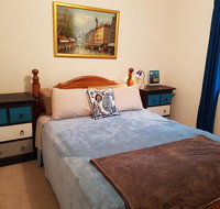Cosy Quiet Bedroom Ferny Grove - Hotel NSW